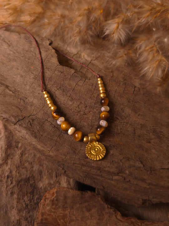 Sunrise - Necklace with Shells and Tiger's Eye