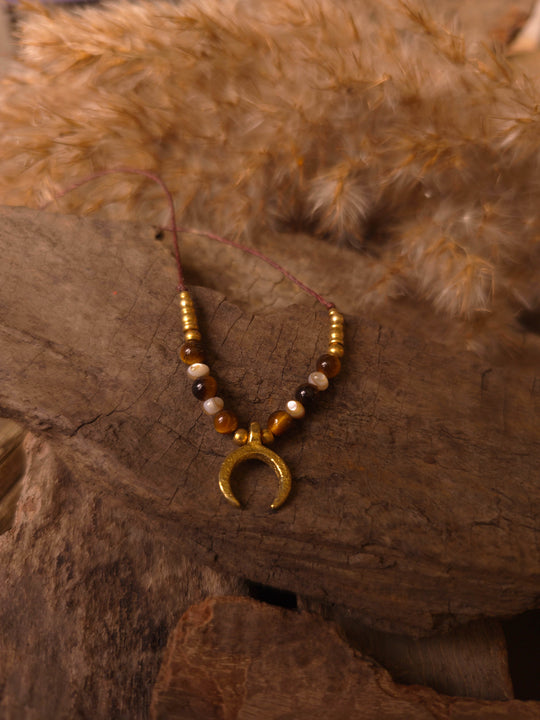 Sunrise - Necklace with Shells and Tiger's Eye