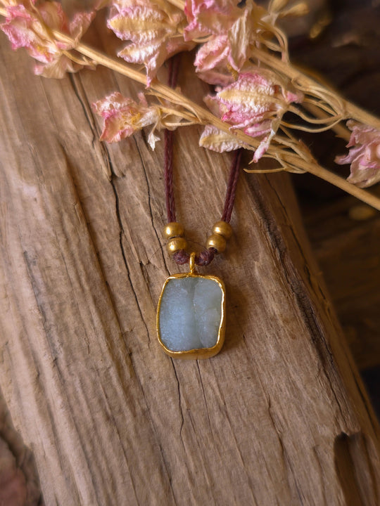 Oceana - Raw Aquamarine Necklace, Goldplated