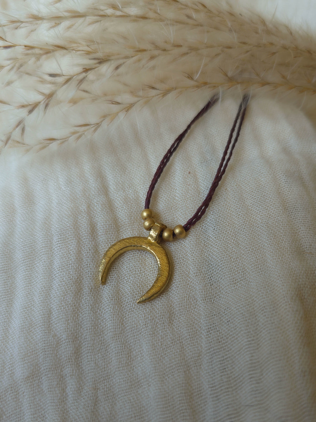 Celestia - Crescent Moon Necklace