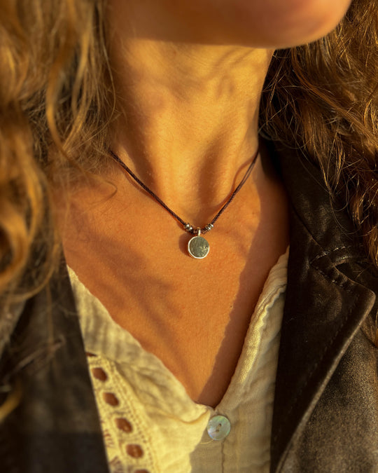 Blue Alchemy - Zilveren Labradoriet Ketting